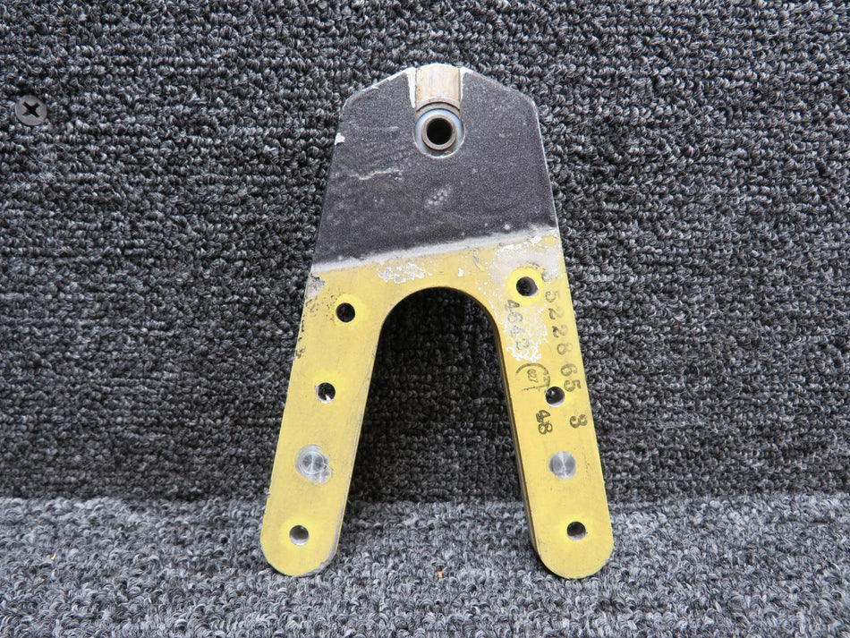5522865-1 Cessna Citation 560 Wing Trailing Edge Bearing Plate LH or RH
