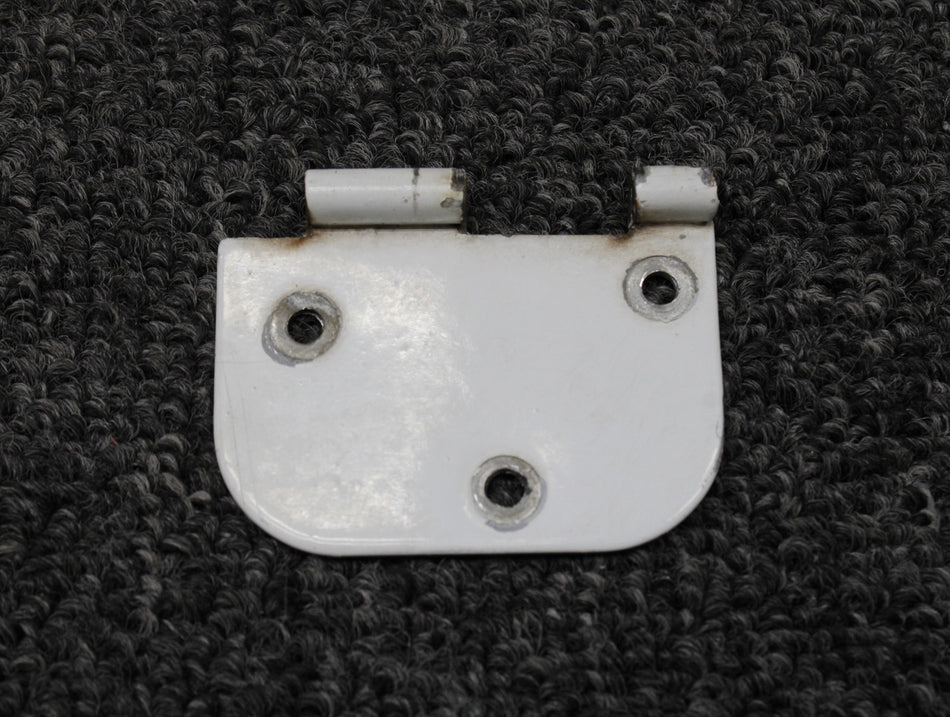 0511280-3 Cessna 175A Lower Cabin Door Hinge Aft LH