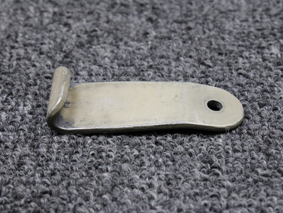 0511232-3 Cessna 175A Aft Seat Shoulder Harness Hook