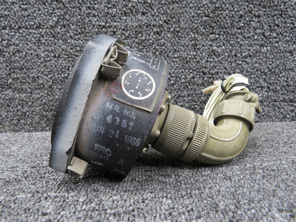 MS-3102A-18-1P ARC VOR-LOC Indicator (Cloudy Face)