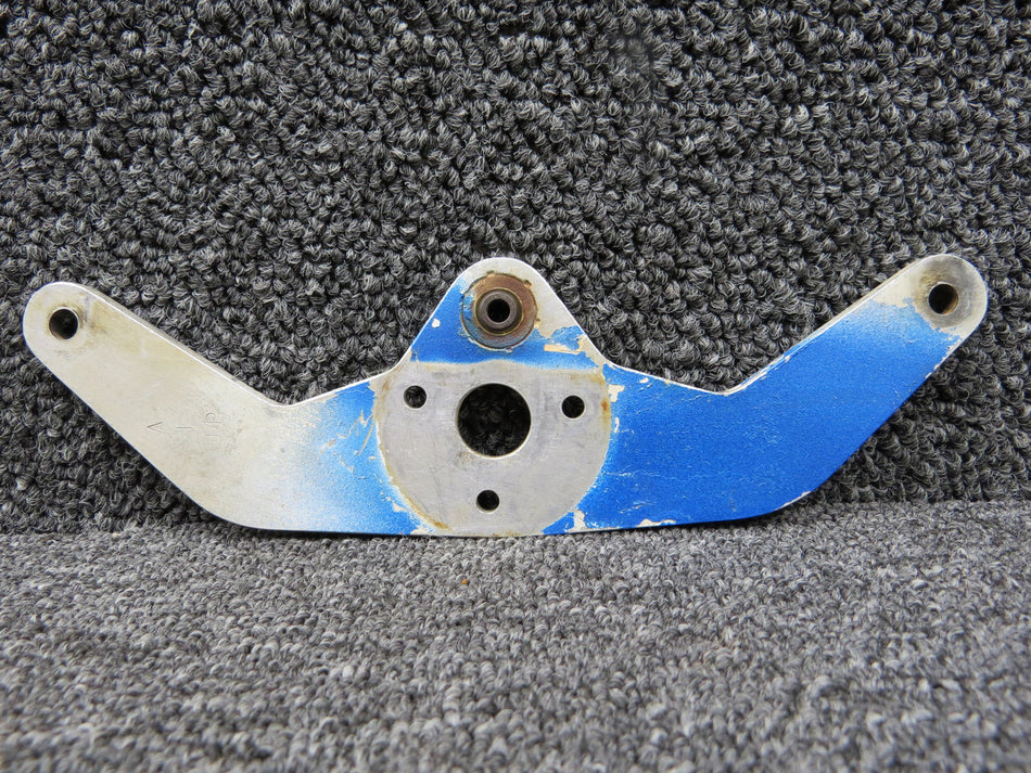 0431262-1 Cessna 150D Elevator Bellcrank Assembly