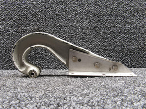 0826005-4 Cessna 421B Main Landing Gear Door Hinge Arm with Bracket