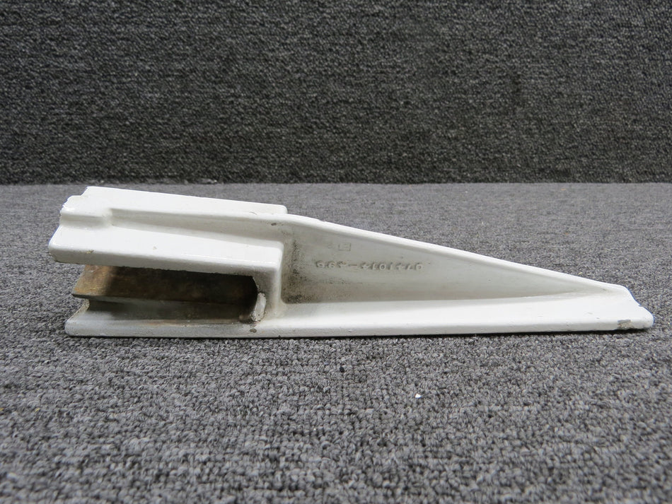 0741605-2 (Cast: 0741014-496) Cessna 182H Main Landing Gear Step RH