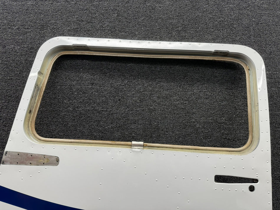 0710620-205 Cessna 182H Cabin Door Structure Assembly LH