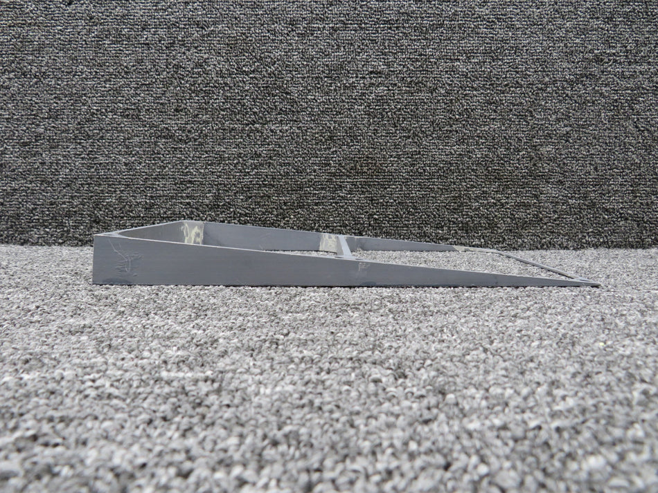 Hawker BAE 125-800A Indicator Support Bracket