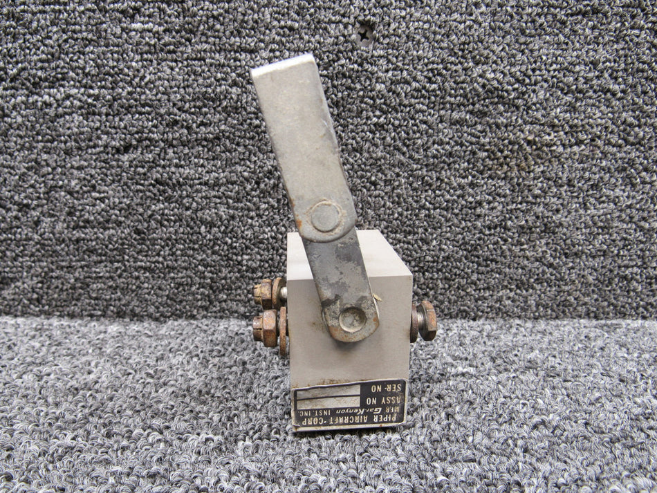 492-098 Gar-Kenyon Hydraulic Priority Valve Assembly