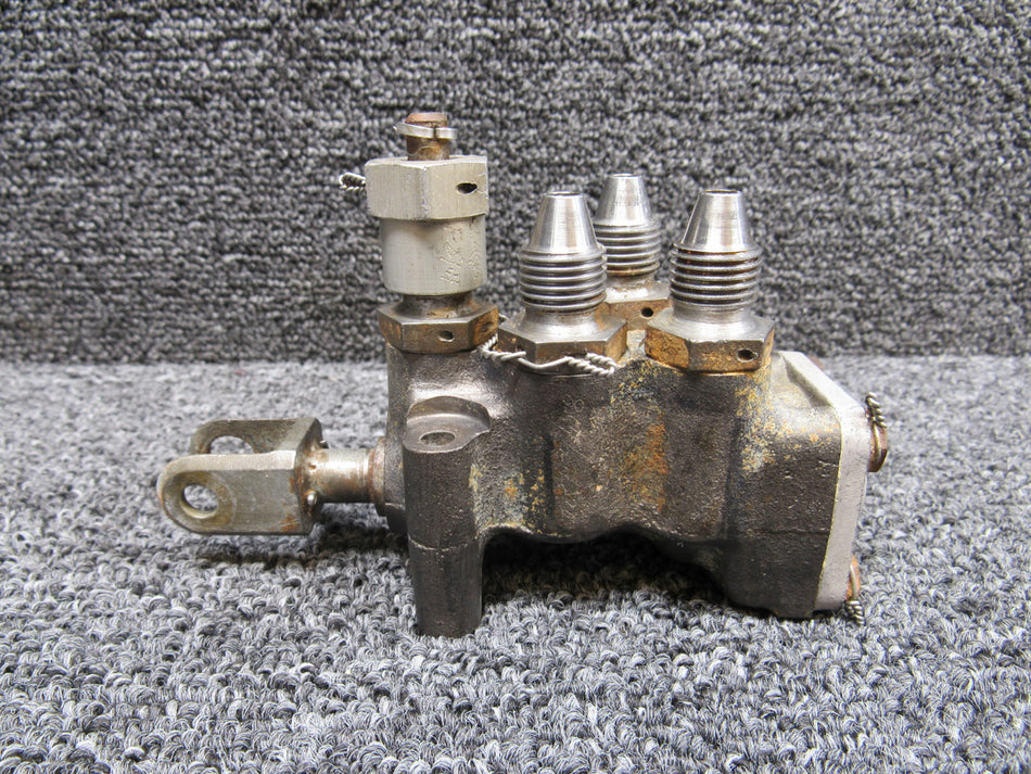 AIR48540-1 (Fso: AIR48540) Main Landing Gear Door Sequence Valve (Corroded)