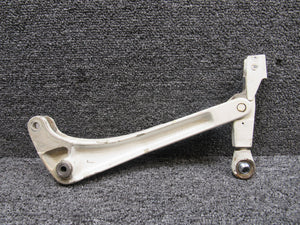 0841225-10 Cessna 320D Main Landing Gear Bellcrank Assembly and Link RH