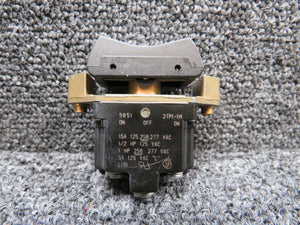 2TP1-1M Hawker 125-800A Rocker Switch