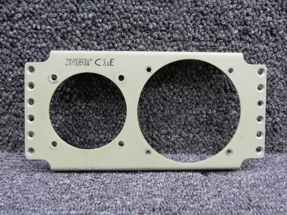 3930372-2 Cessna 206H Avionics Nav III Plate Assembly