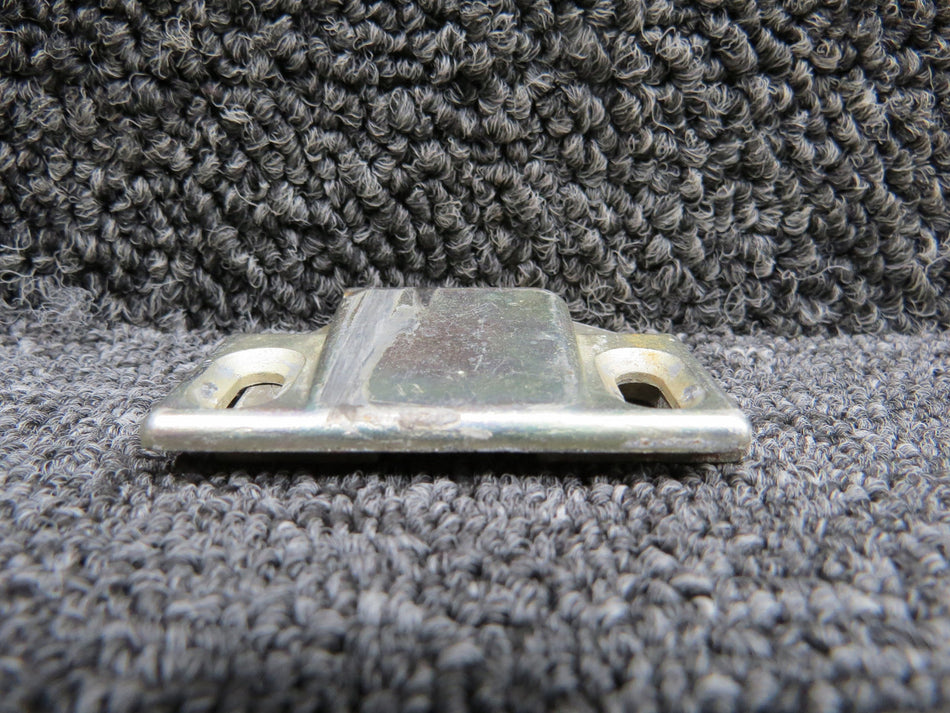 1211891-1 Cessna 206H Cargo Door Latch Plate Assembly