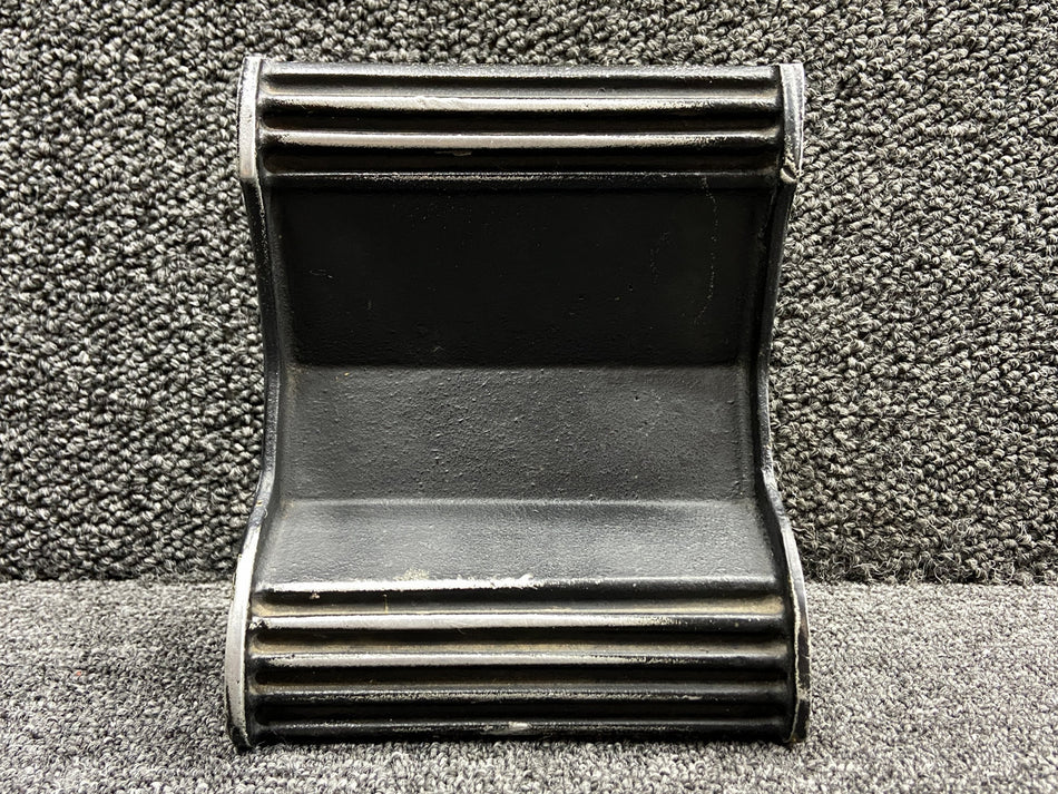 600039-002 (Casting: 600039) Piper PA60-602P Rudder Pedal RH