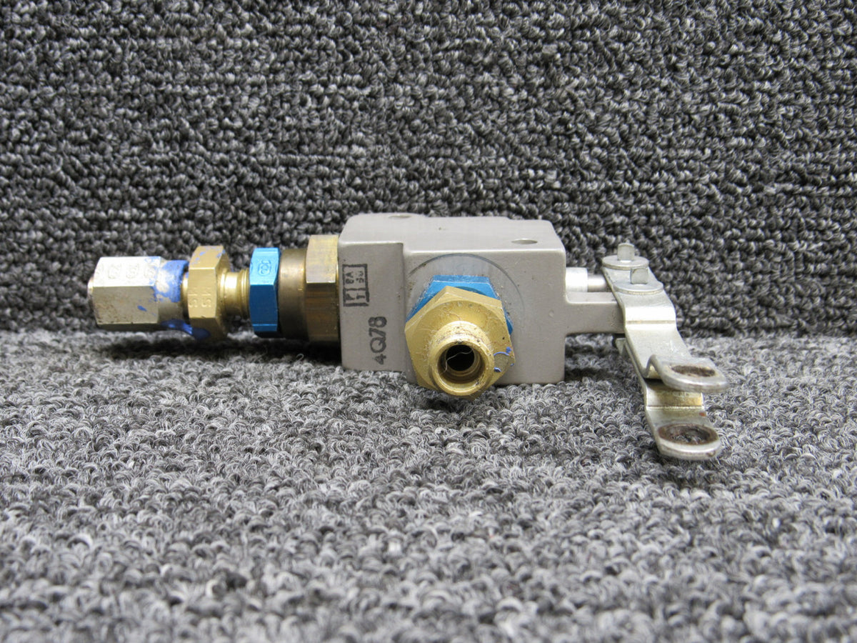 KX051126ML-04BS