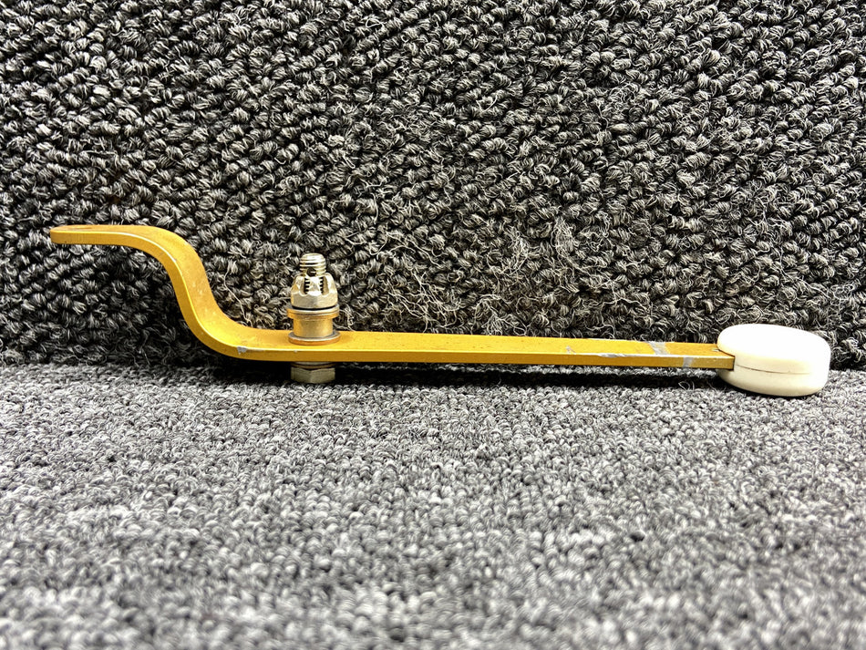 660028-509, 660034-507 Piper PA60-602P Landing Gear Console Control Lever