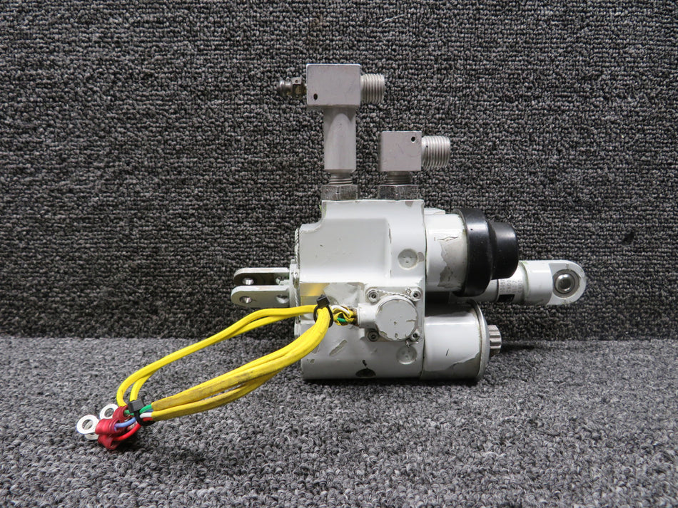 104829001 Dowty Rotol Hydraulic Pusher Assembly