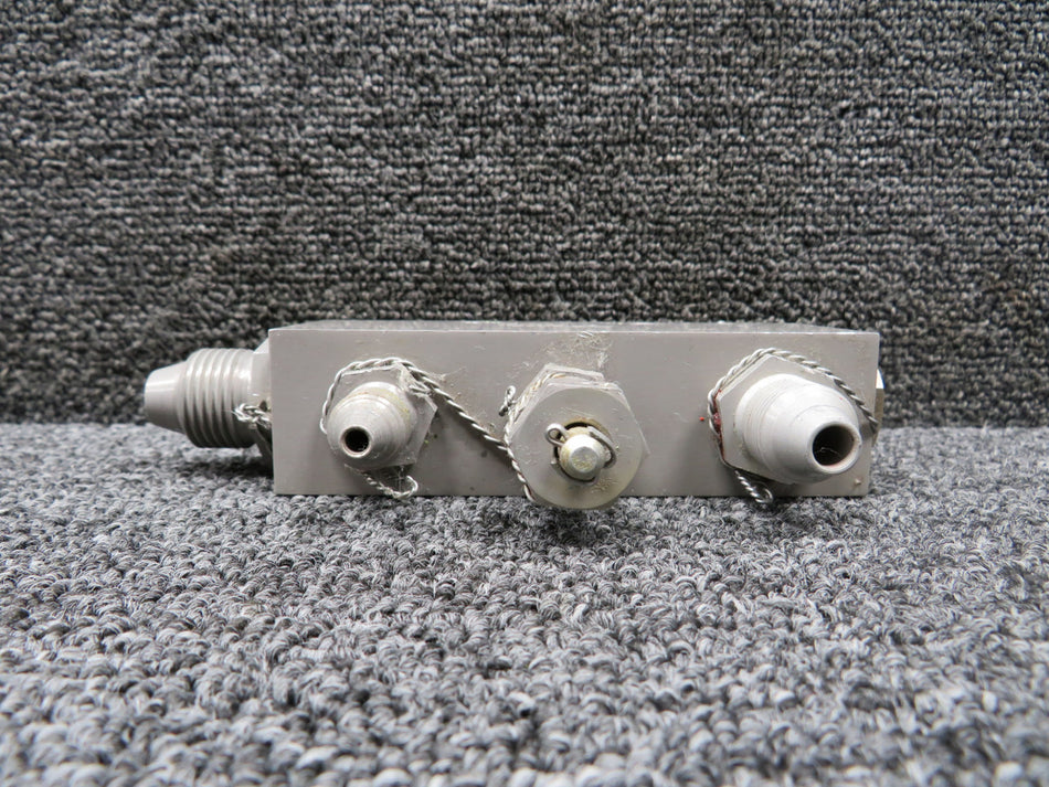 25-7SF33 Hawker BAE 125-800A Hydraulic Return Block Assembly