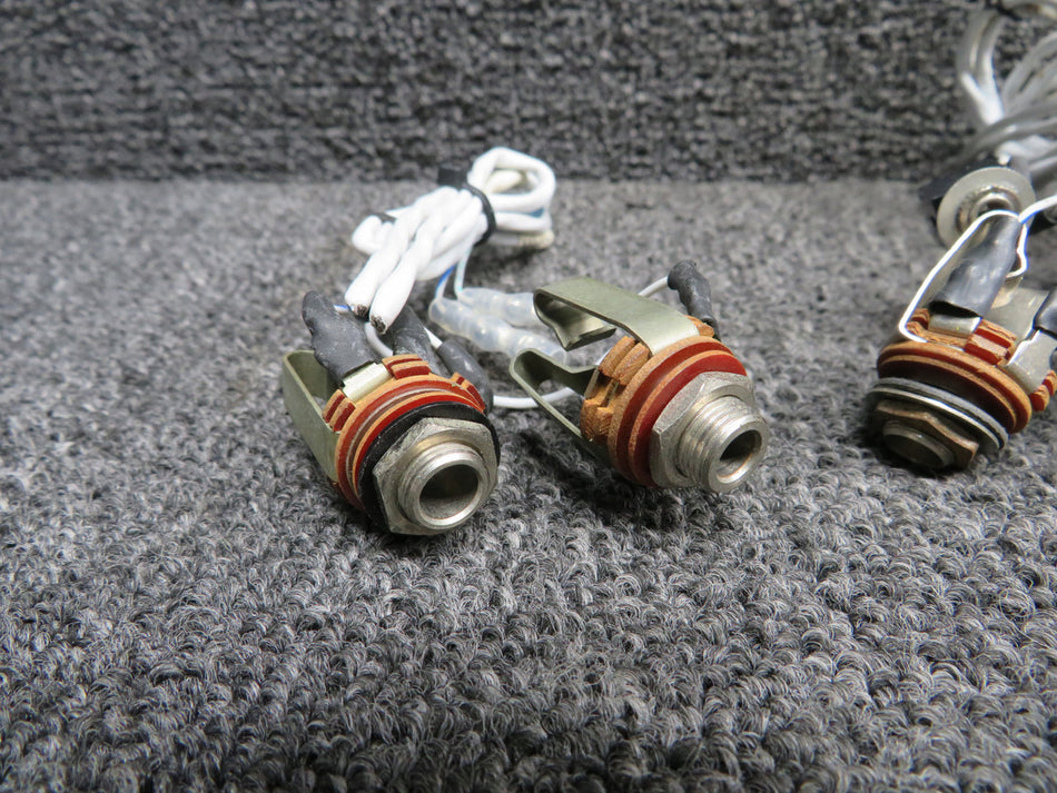 Cessna 310Q Audio and Microphone Jack Set of 13