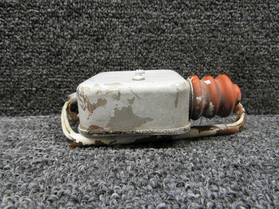 002-361013-31 Beechcraft Main Landing Gear Safety Switch