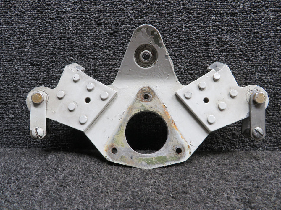 0813017-1, 0510160 Cessna 310Q Rudder Bellcrank Assembly with Links