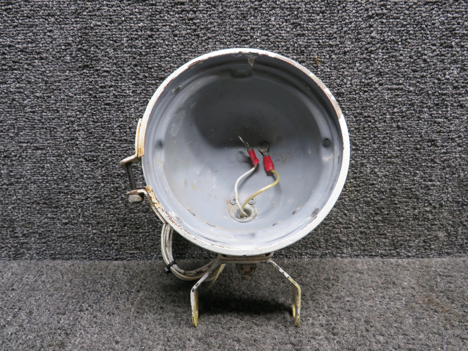 B4213A (Use: B-4213B) Cessna 310Q Nose Gear Light Canopy