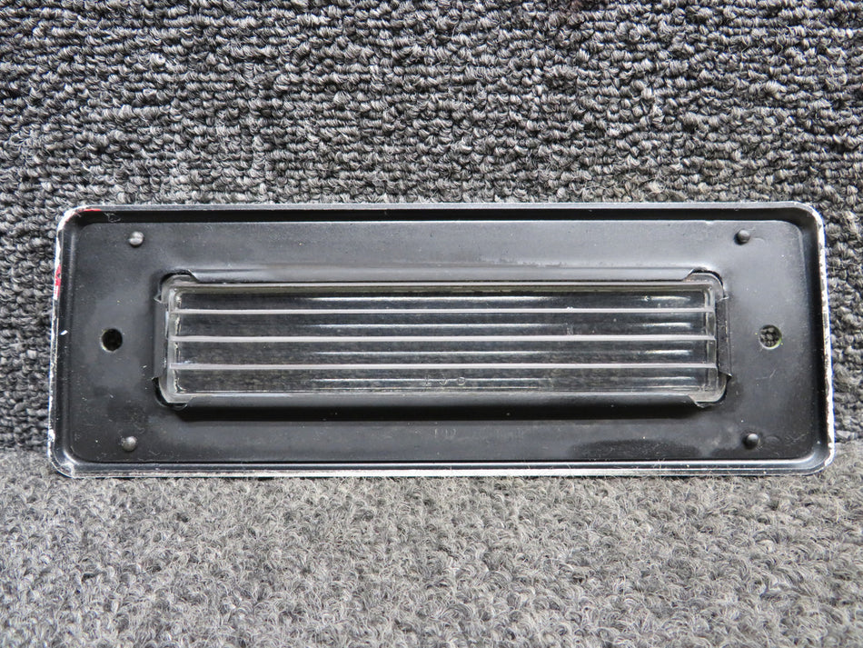 9910066-3 Cessna 310Q Lens Wing Walkway