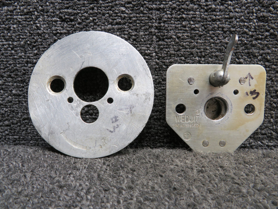 294543 Cessna 310Q Seat Wedjit Assembly with Plate