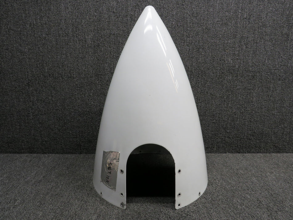 D3651, D3925, C3862 Cessna 310Q Spinner & Bulkhead Propeller with De-Ice