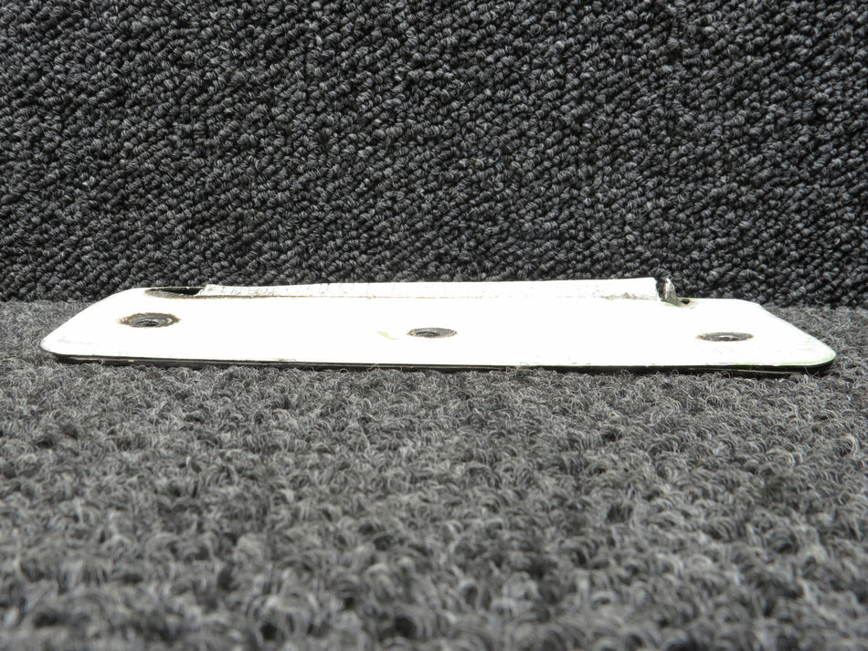 0511071-4 Cessna 172G Main Landing Gear Fillet Plate Assembly RH