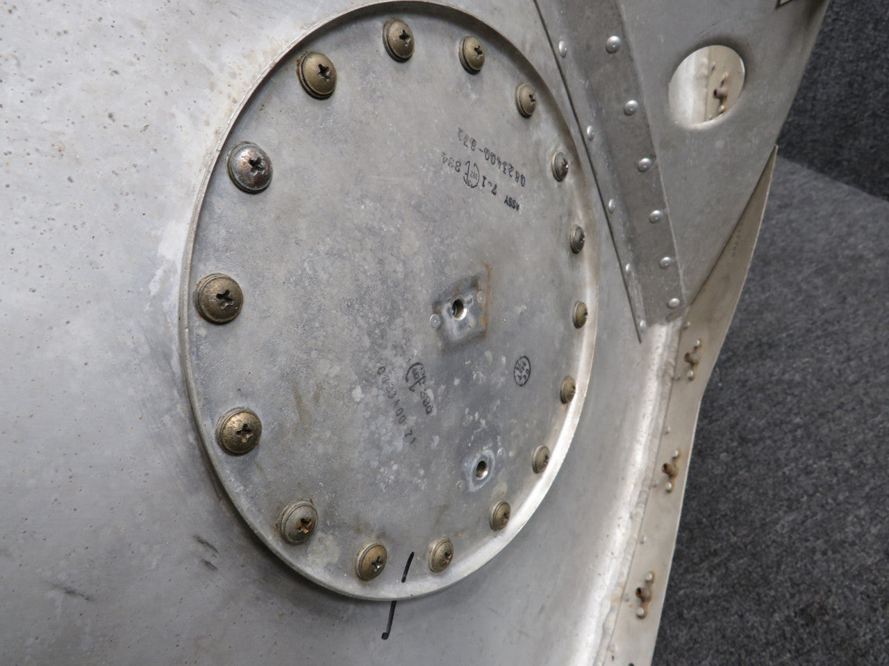 5092300-17 Cessna 310Q Wing Tip Tank Assembly LH – BAS Part Sales