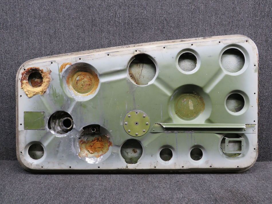 0814162-3 Cessna 310Q Baggage Door Structure Assembly
