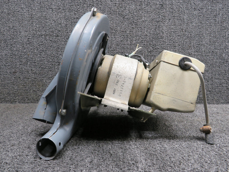 G721973 Cessna 310Q Fuel Pump and Blower Assembly with Support
