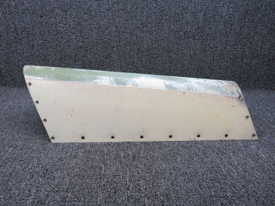 40626-000 Piper PA-31T Leading Edge Access Panel LH (Colored) (C20)