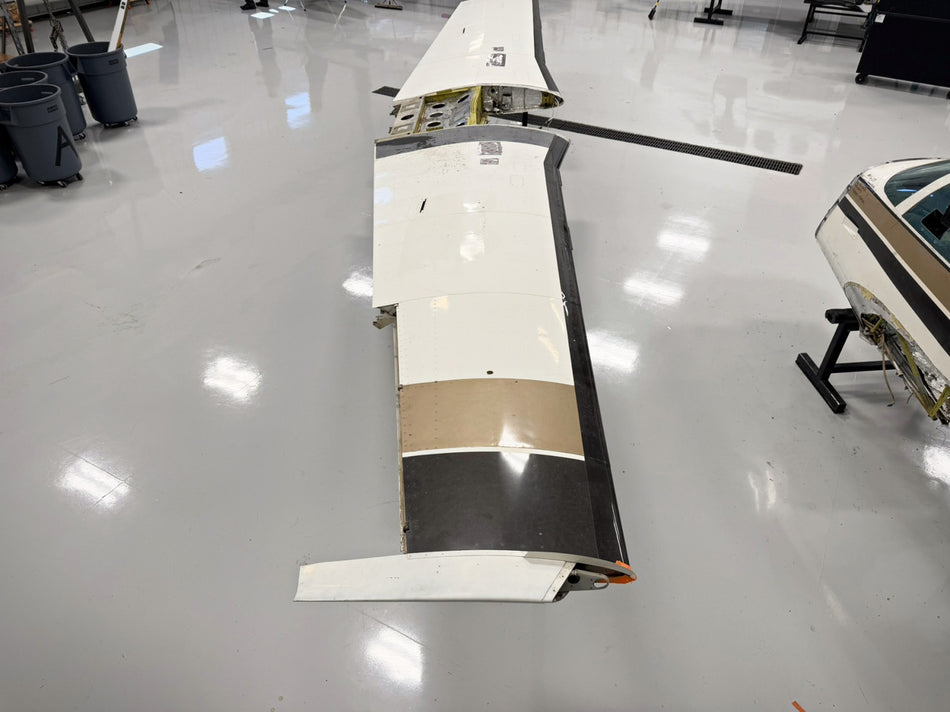 220000-545 Mooney M20K Single Piece Wing Assembly