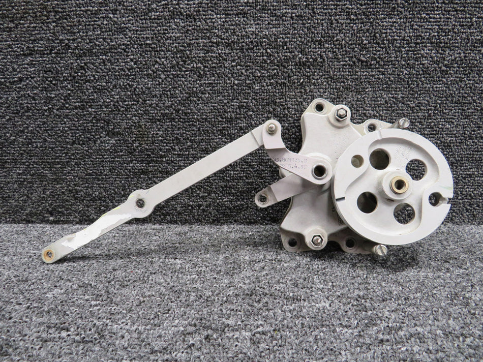 25-8CW209-2A (Alt: 25-CW787-1) Hawker 800A Flap Position & Sync Gear Box Assy RH