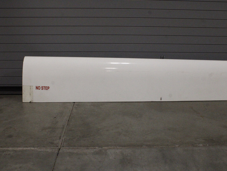 LA57264200 (Use: 2825102-2) Columbia LC42-550FG Flap Assembly RH