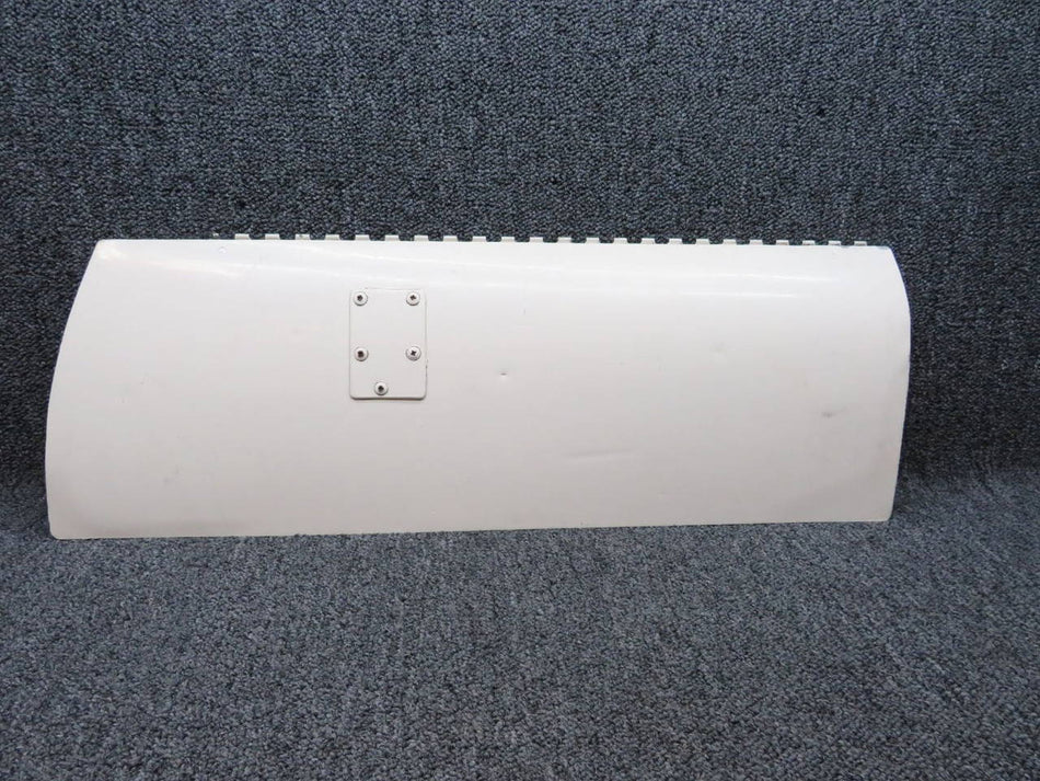99-810030-35 (Use: 99-810030-53) Beech King Air 100 Main Gear Door (Colored)