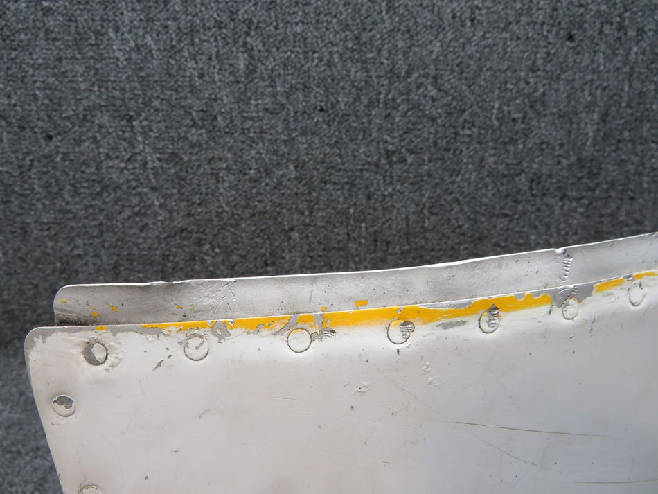 1213261-208 Cessna T207 Cowl Flap Assembly RH (White)