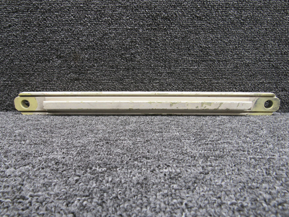 35-815252-5 Beechcraft B-60 Main Landing Gear Column Fwd