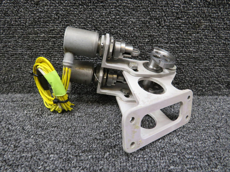 25-8CW375-62A Hawker BAE 125-800A Bracket Assembly RH