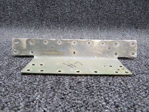 0713495-53 Cessna A185E Angle Landing Gear Bulkhead LH