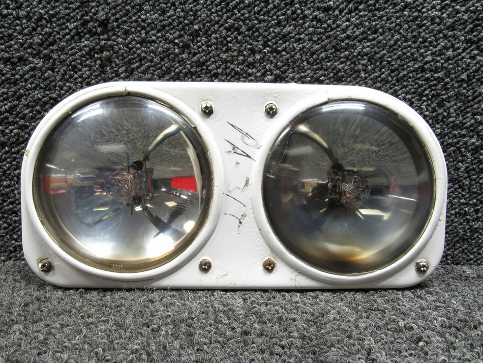 43048-000 Piper Landing Light Unit (Worn Bulb)