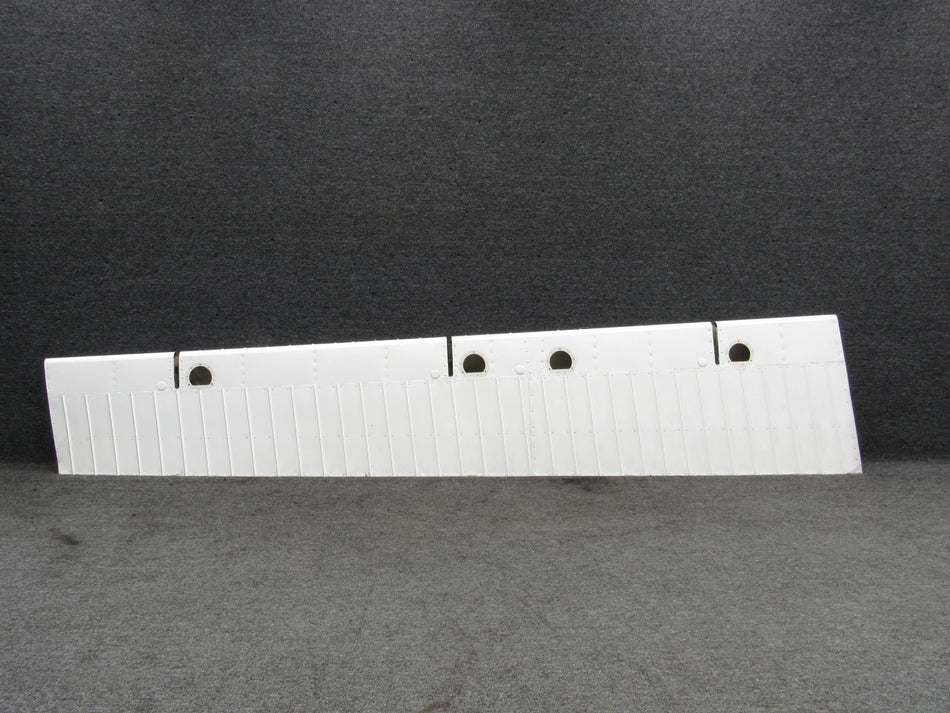 1624001-2 Cessna RH Aileron Assembly