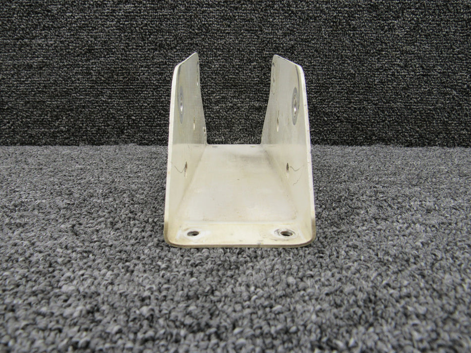 101-810148-5 Beechcraft King Air 350 Outboard Actuator Cam Support
