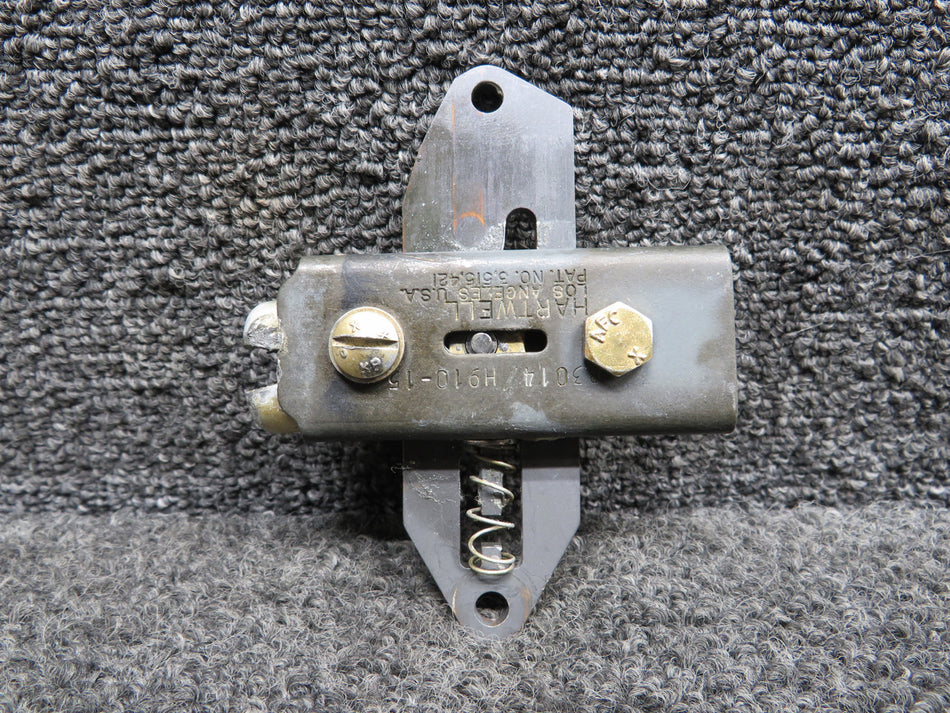 H910-15 Hartwell Upper Cabin Door Latch Assembly