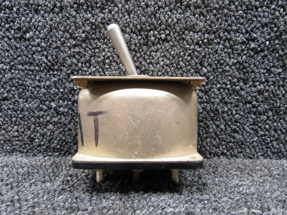 AN3230-3 (Alt: 8782K11) Cutler-Hammer Toggle Circuit Breaker Switch Assembly