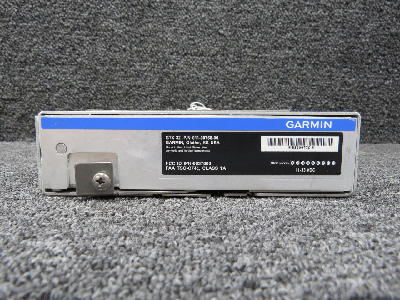 011-00768-00 Garmin GTX 32 Remote Transponder with Tray (Volts: 11