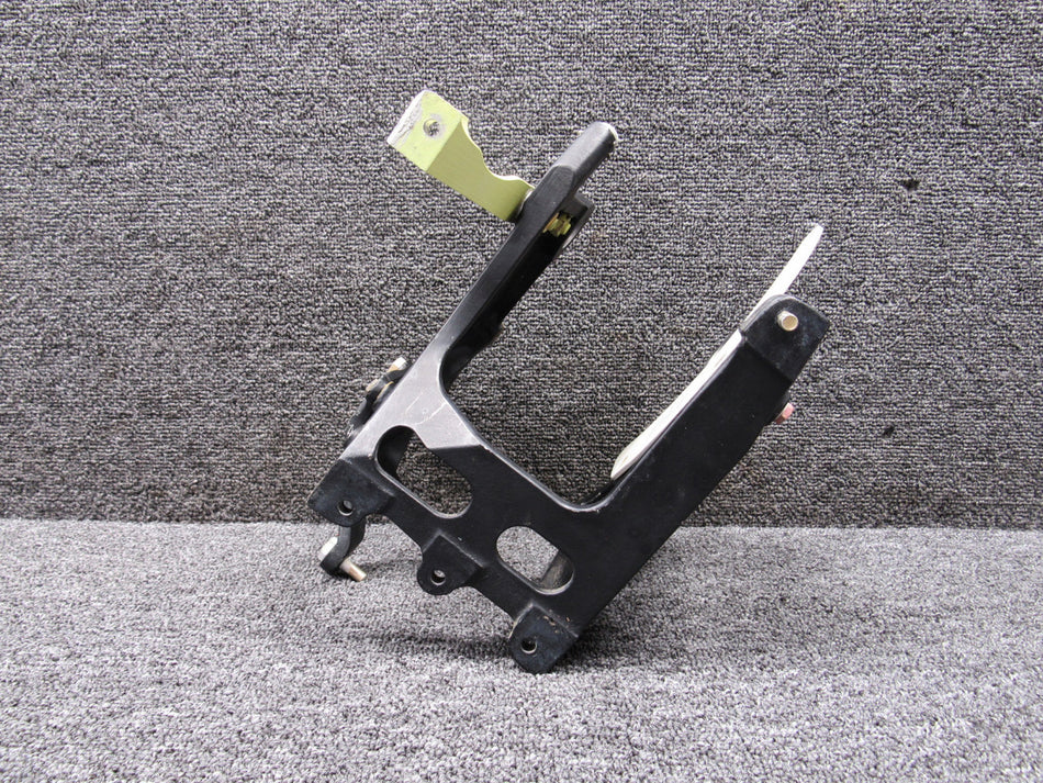 S25-6CF327AB Hawker BAE 125-800A Pully Mounting Bracket Assembly