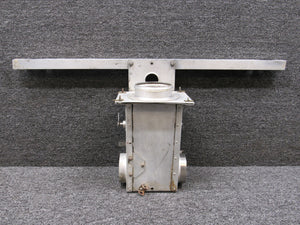 0550181-1, 0550214-9 Cessna 175B Carburetor Air Box Assembly with Support Bracket