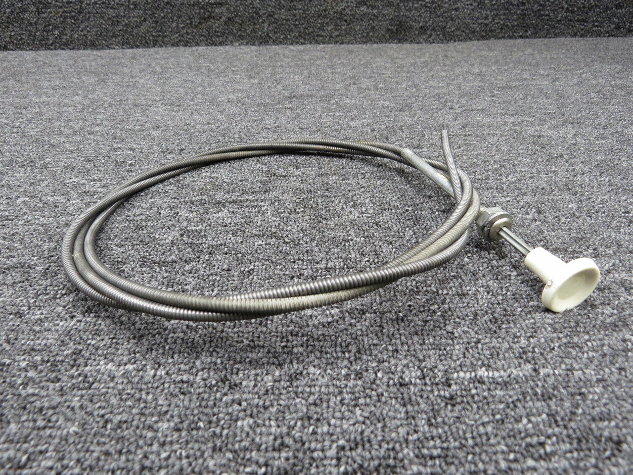 7' DEAN cleary ｅｐｓ重め　レールシャープ 0713302-7 (Use: S1239-4) Cessna 210 Fuel Strainer Drain Control