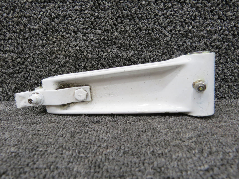 0543035-7 (Cast: 0543034-497) Cessna 210 Nose Gear Lower Torque Link